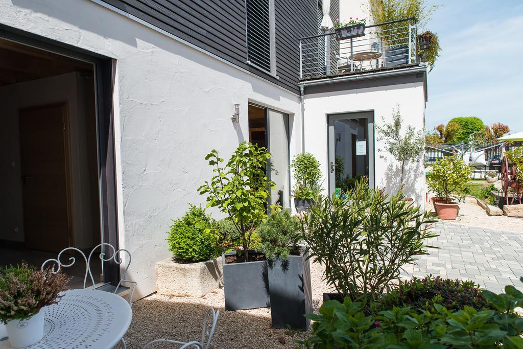 Bed and Breakfast Ame De La Terre Рюффе-лез-Эшире Экстерьер фото